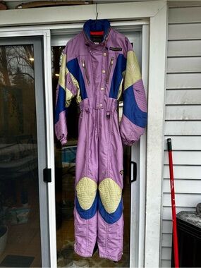 Descente Lavender One-Piece Ski Jumpsuit with Blue & Cream Panels